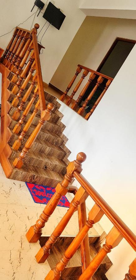 Holly House Homestay Элла Экстерьер фото